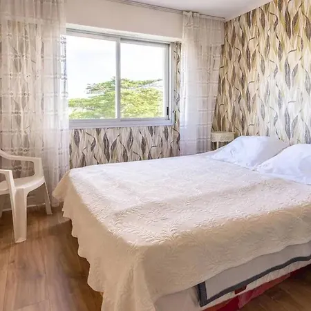 Escoublac Beachfront: Seaview With Terrace *